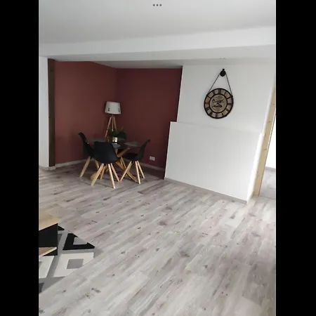 Maison Calme Et Chaleureuse Lere Extérieur photo